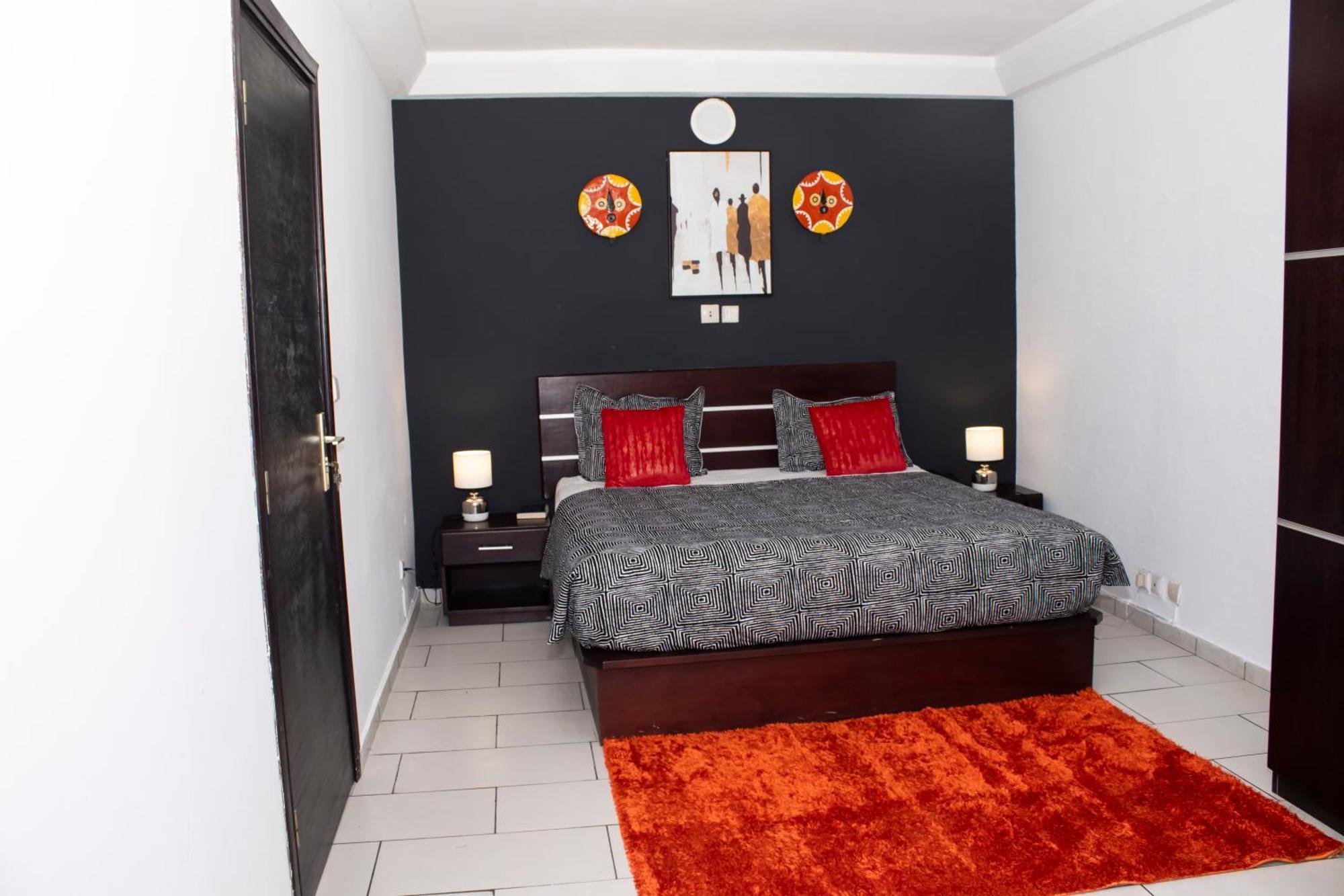 Enka Flat Hotel Abidjan Exteriör bild